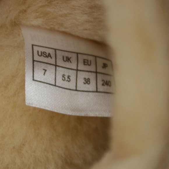 Alugg Ladies 7 Curly Lamb Hair Sheep Tan Suede Sheepskin Winter Short Booties - Picture 8 of 12